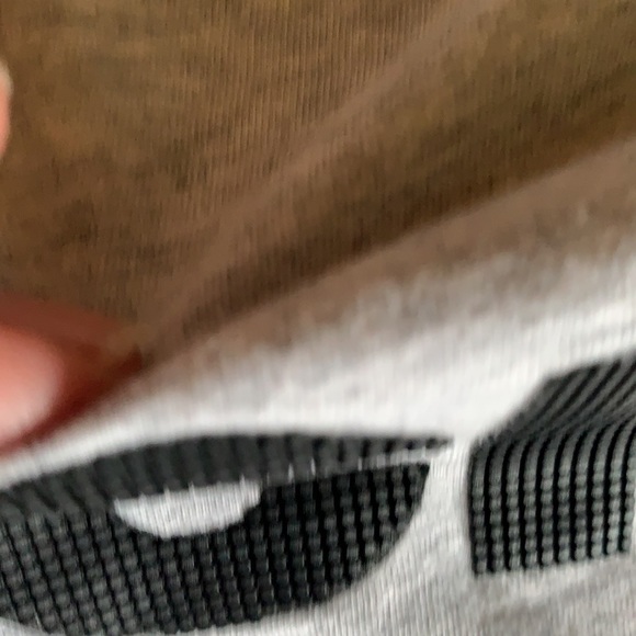 Bench Tee-Shirt - Picture 4 of 4